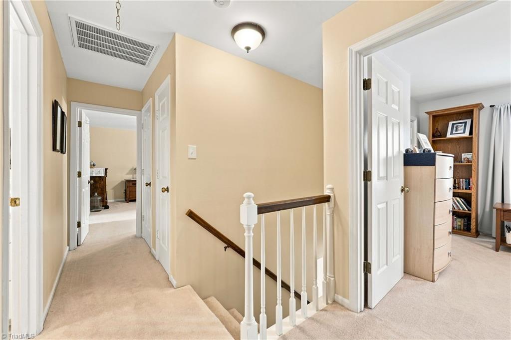 3815 Oak Forest Drive Property Photo 28