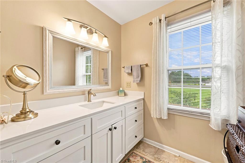 3815 Oak Forest Drive Property Photo 30