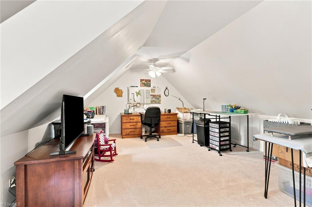 3815 Oak Forest Drive Property Photo 37