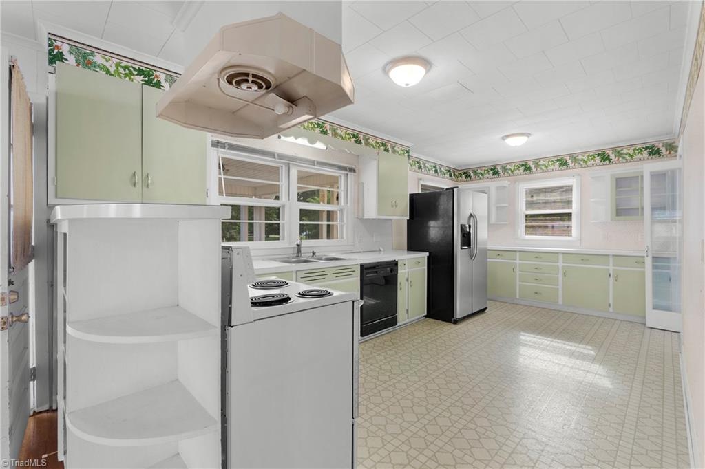 603 Duke Street Property Photo 12