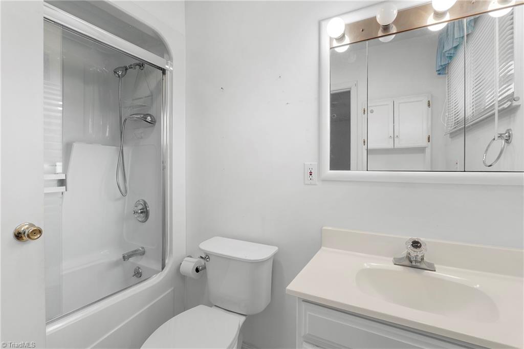 603 Duke Street Property Photo 21