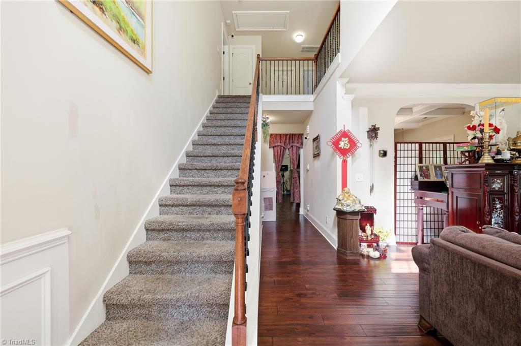 1105 Longleaf Pine Place Property Photo 7