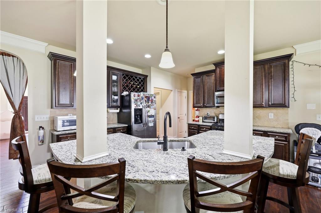 1105 Longleaf Pine Place Property Photo 13