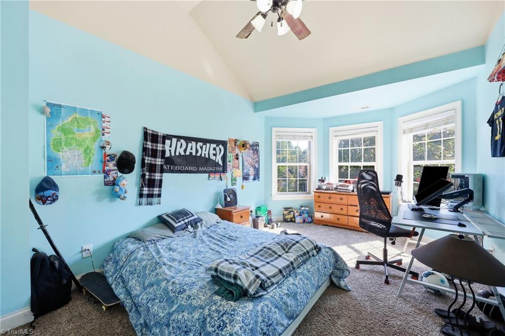 1105 Longleaf Pine Place Property Photo 24