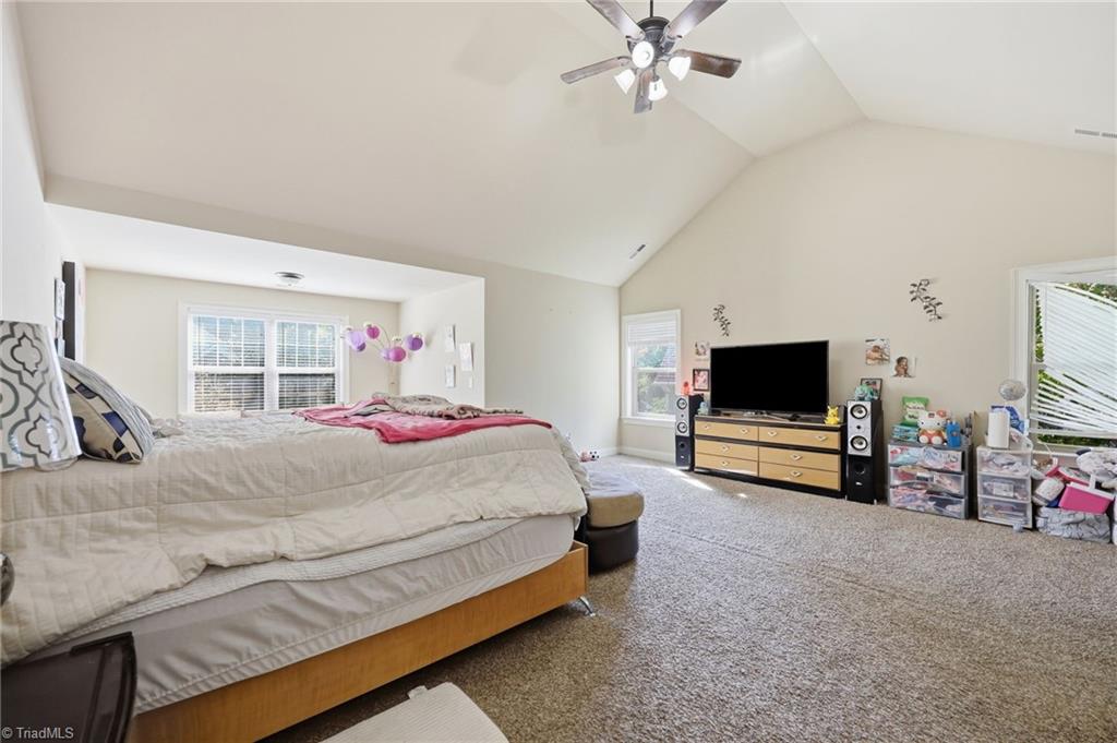 1105 Longleaf Pine Place Property Photo 27