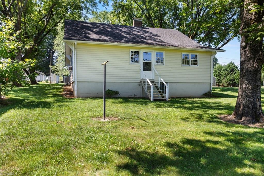 106 Sunset Drive Property Photo 7