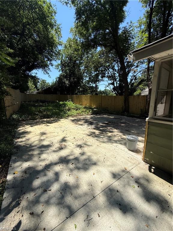 307 Vail Avenue Property Photo 3