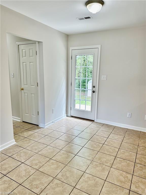111 Dundee Court Property Photo 13