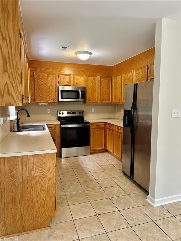 111 Dundee Court Property Photo 15