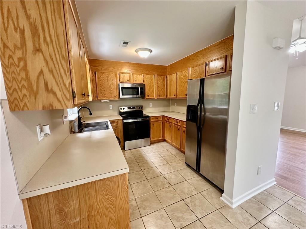 111 Dundee Court Property Photo 16