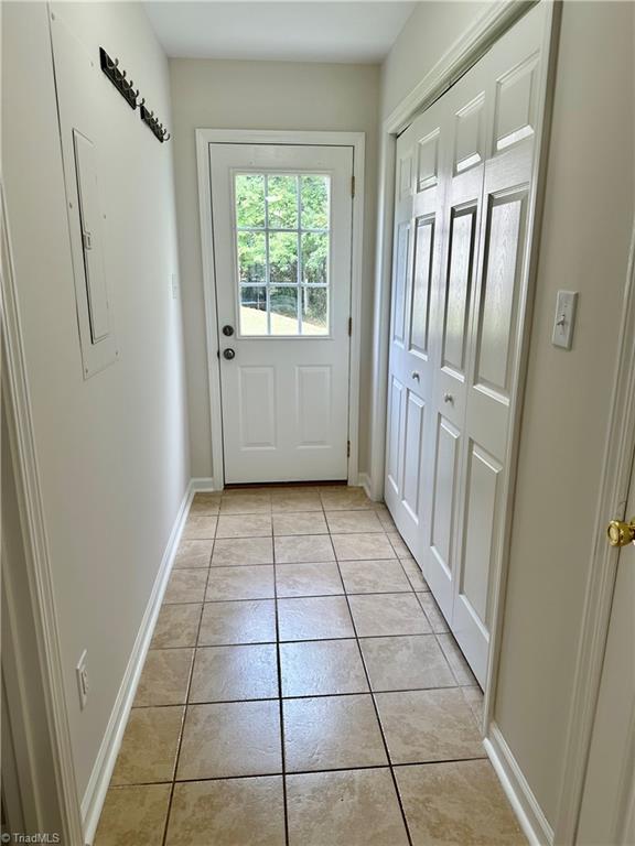 111 Dundee Court Property Photo 17