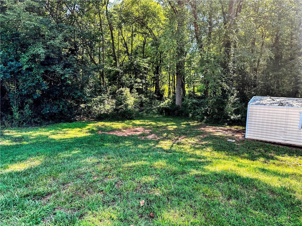 111 Dundee Court Property Photo 35
