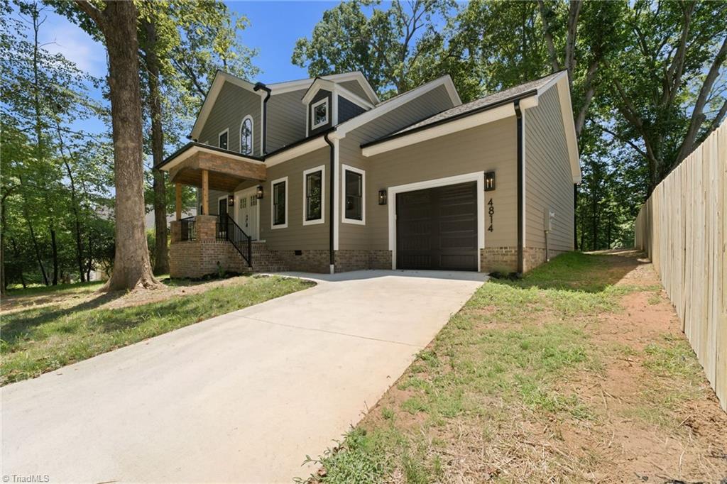 4814 Selwyn Drive Property Photo 3