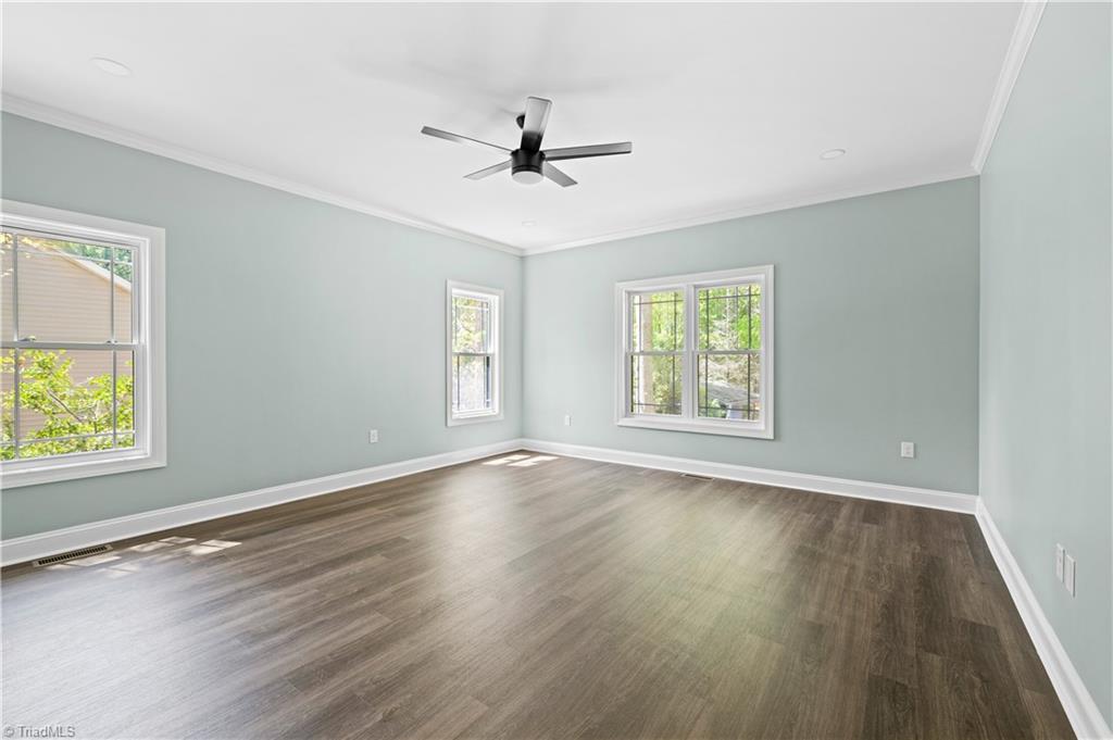 4814 Selwyn Drive Property Photo 17