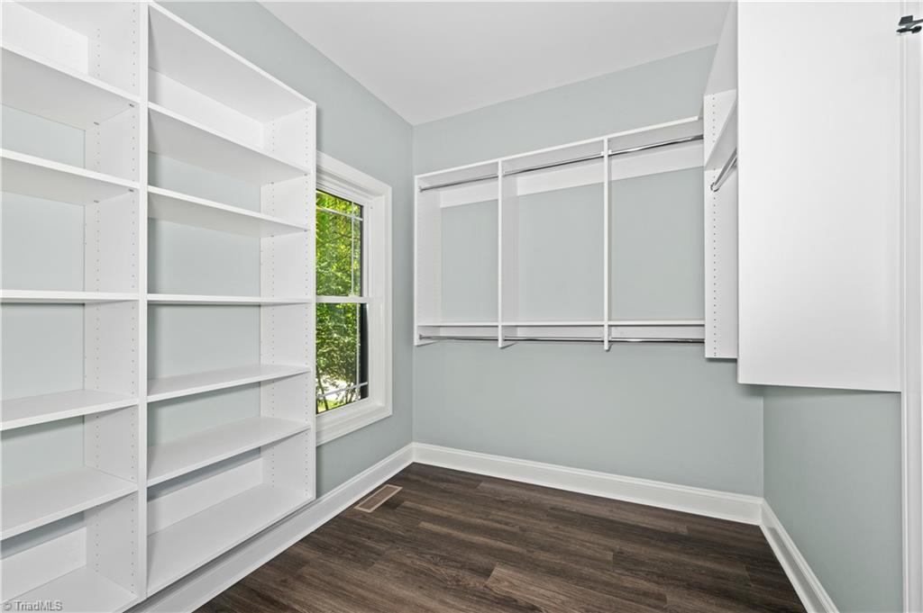 4814 Selwyn Drive Property Photo 24