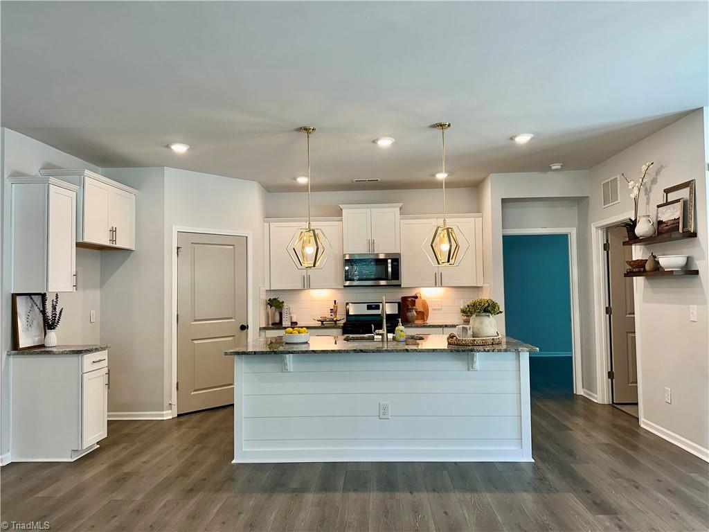 5460 Quartz Avenue Property Photo 12