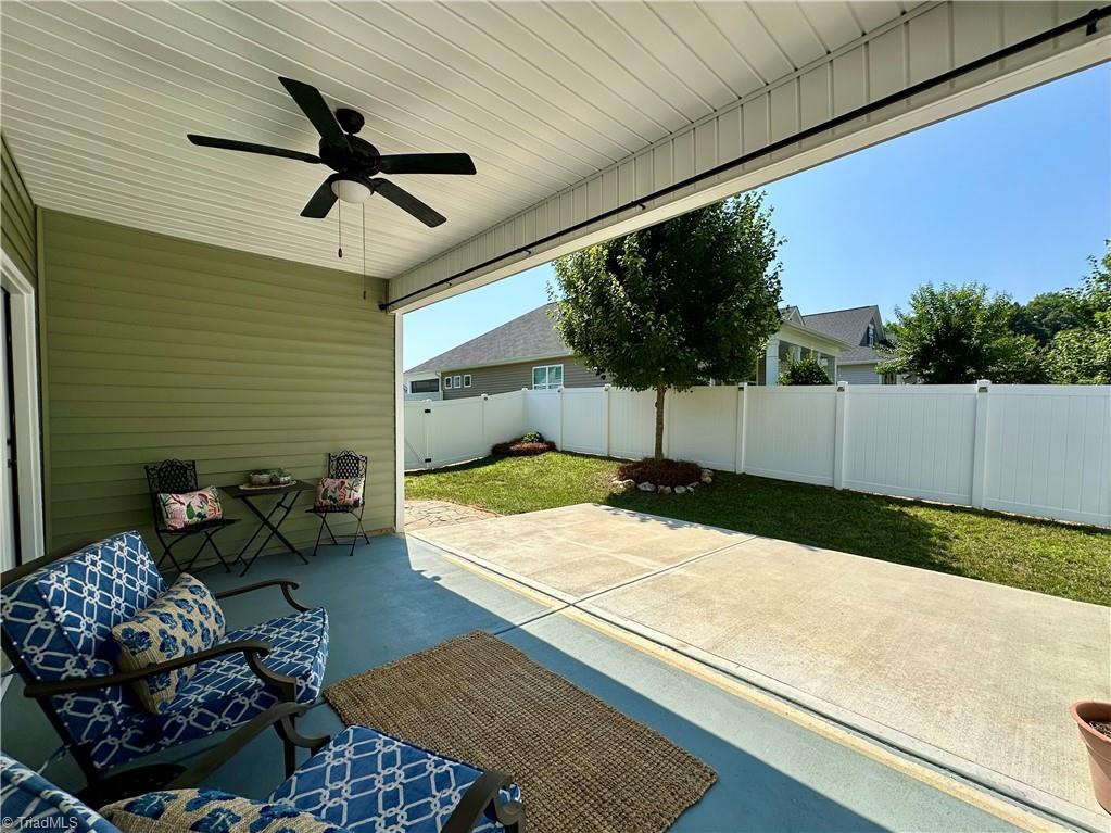 5460 Quartz Avenue Property Photo 42