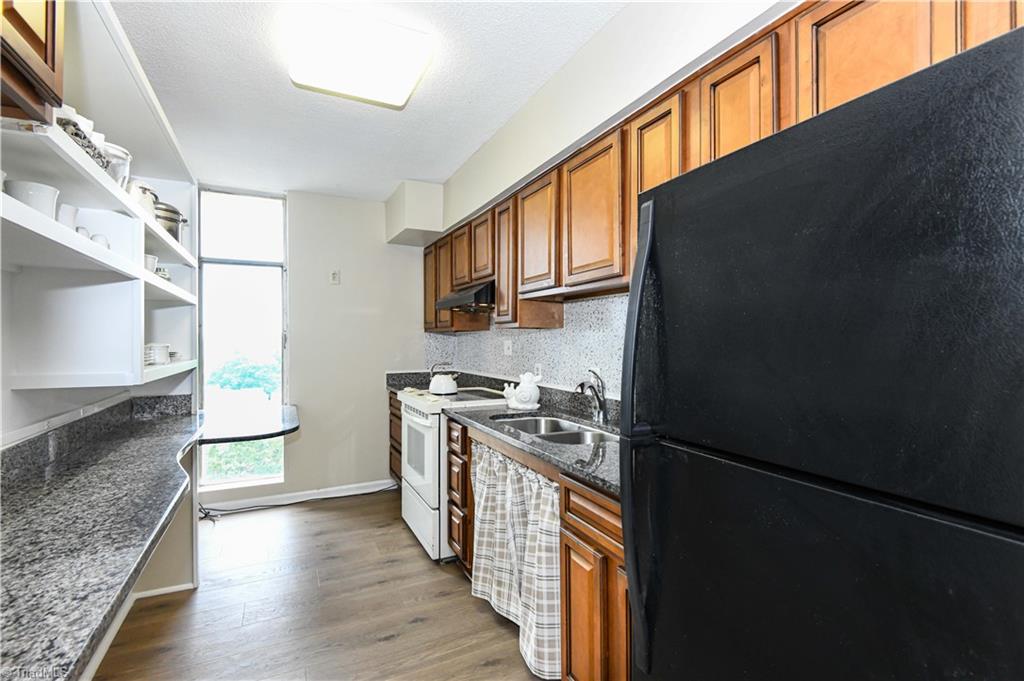 1101 N Elm Street # 805 Property Photo 15