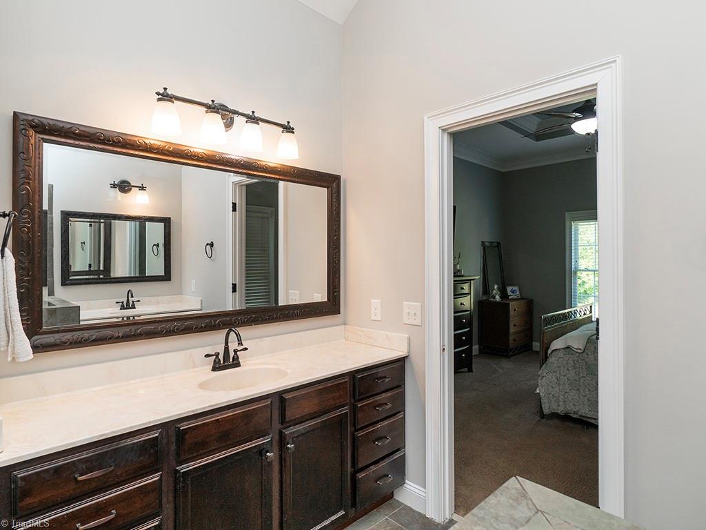 2913 Creek Point Place Property Photo 24