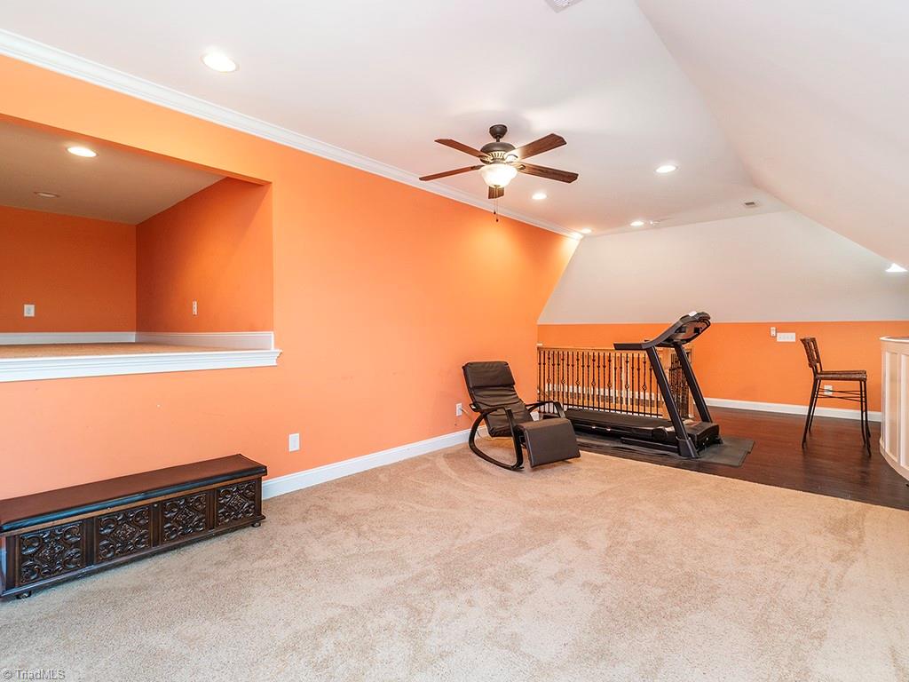 2913 Creek Point Place Property Photo 35