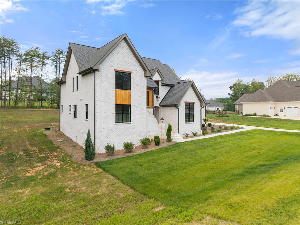 7963 Boathouse Way Property Photo 3