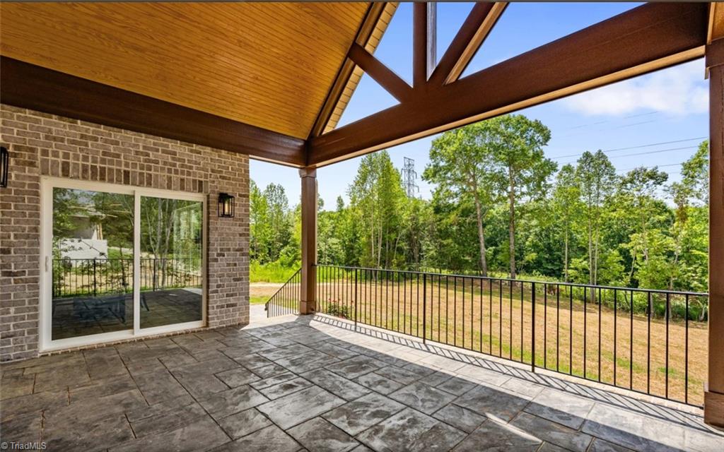 7805 Duggins Drive Property Photo 23
