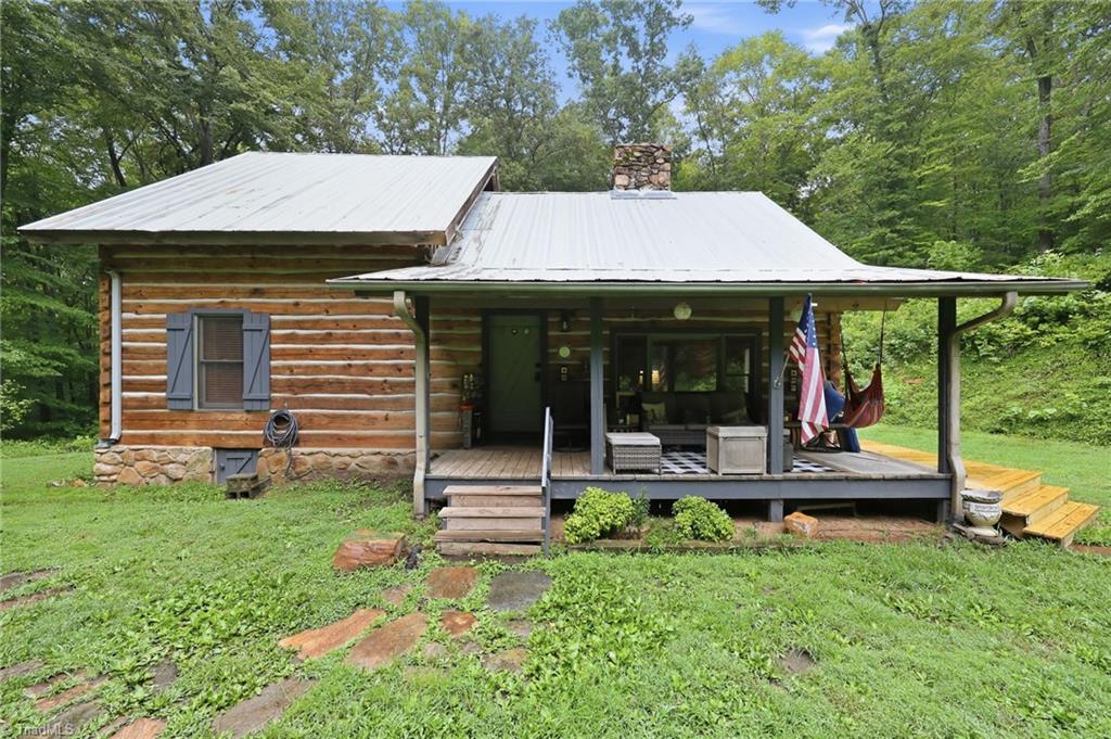 3439 Nc Highway 89 E Property Photo 2