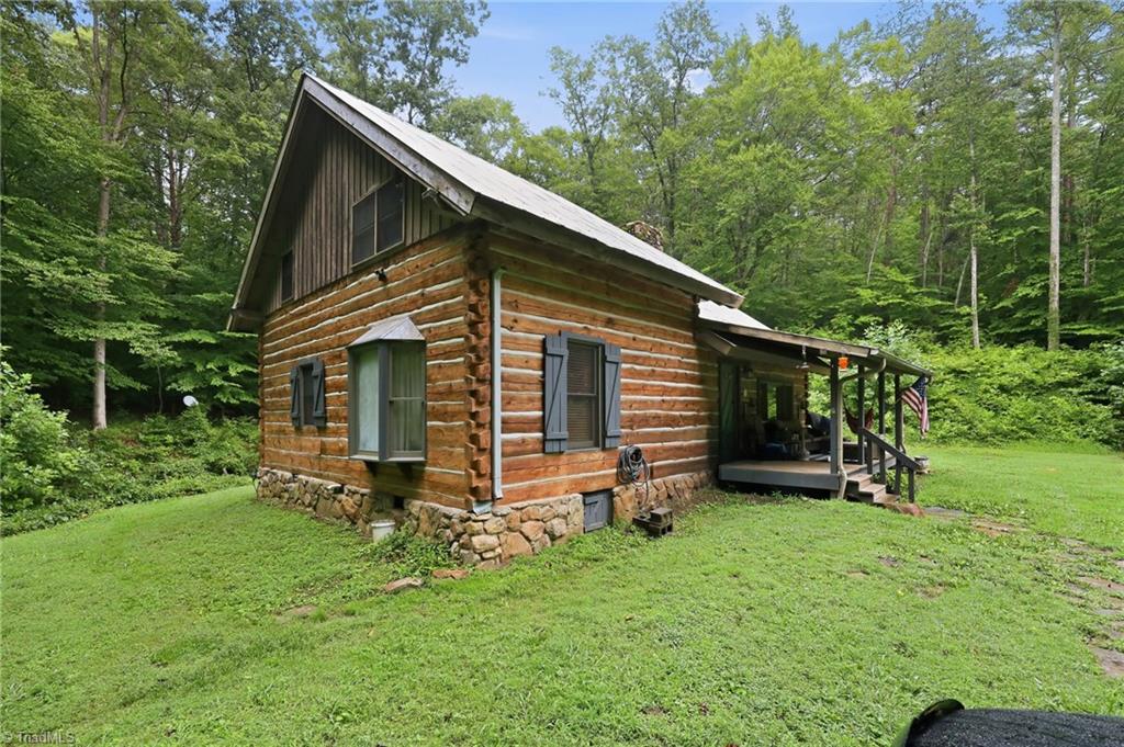 3439 Nc Highway 89 E Property Photo 4