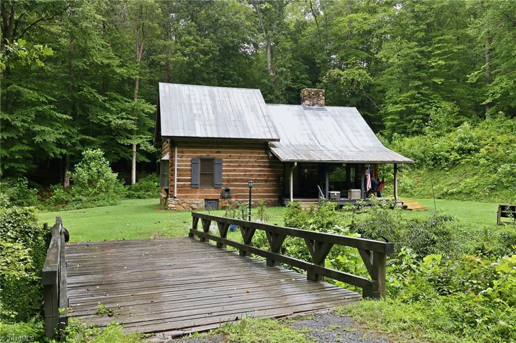 3439 Nc Highway 89 E Property Photo 5