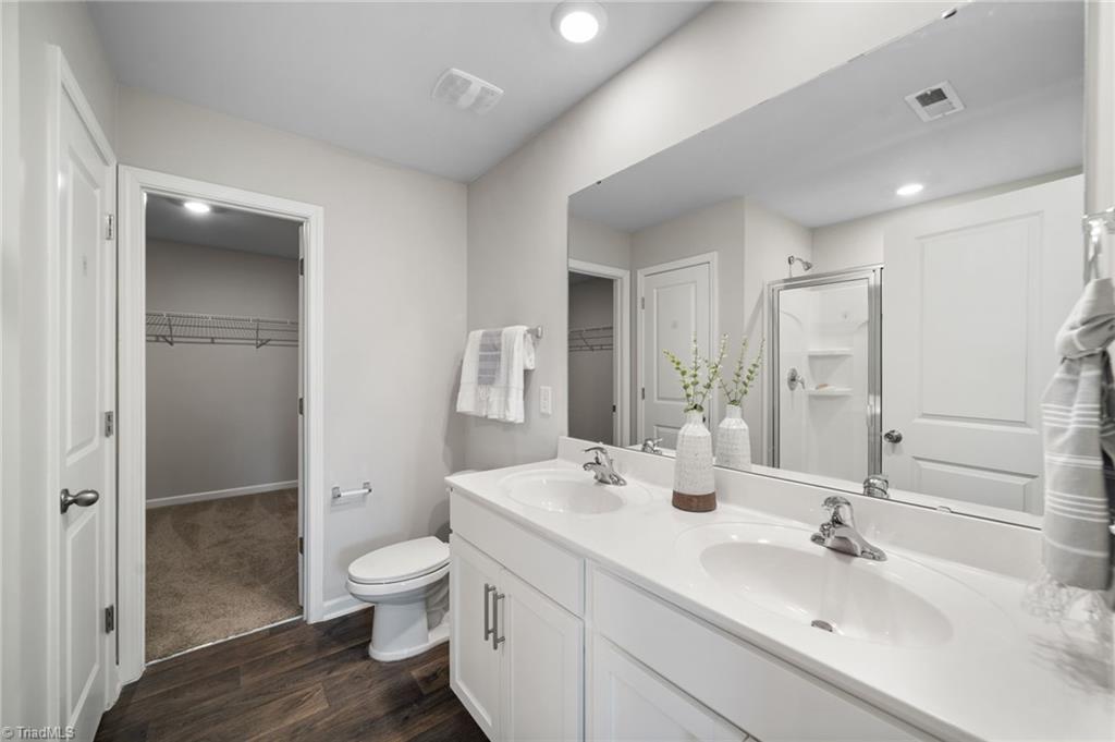 121 Saddlehorse Lane Property Photo 22