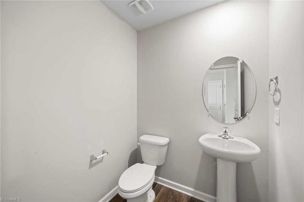 121 Saddlehorse Lane Property Photo 35