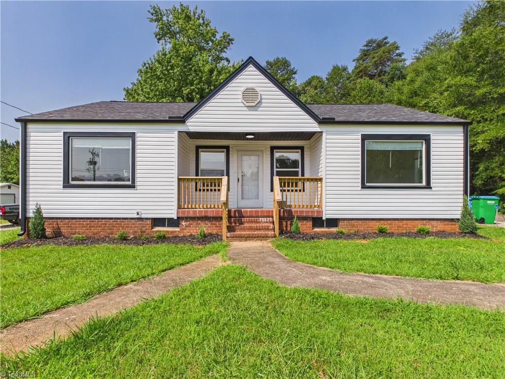 18492 Nc Highway 109 Property Photo 1