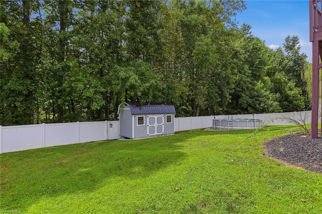 120 Hazelwood Court Property Photo 29