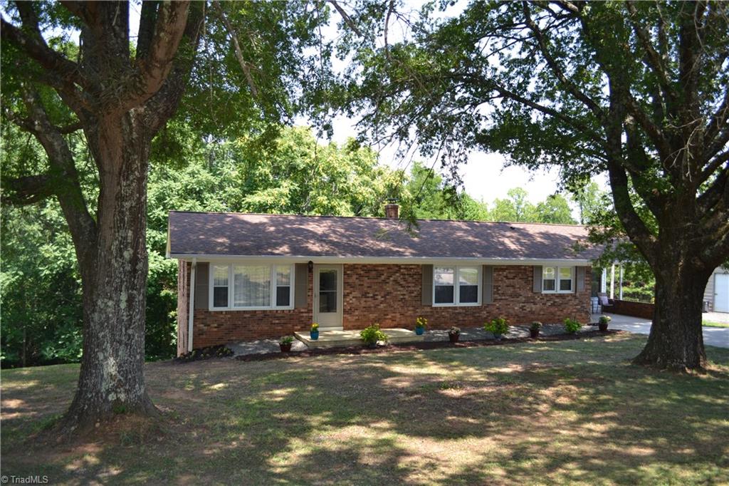 9230 Nc Highway 704 Property Photo 1