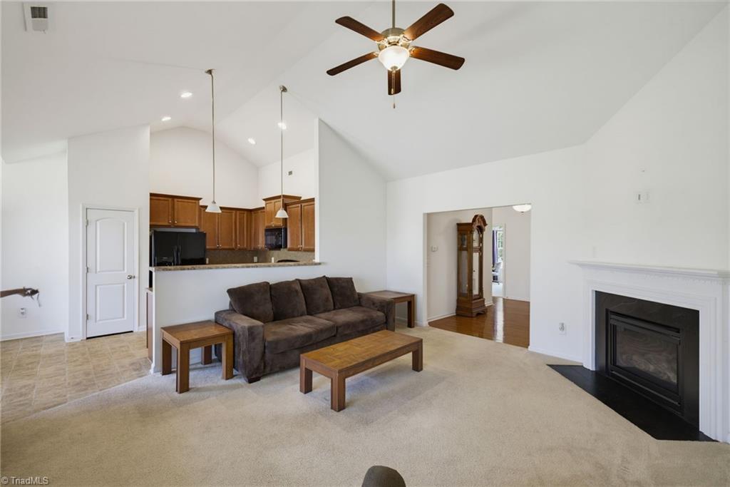 268 Water Lily Circle Property Photo 7