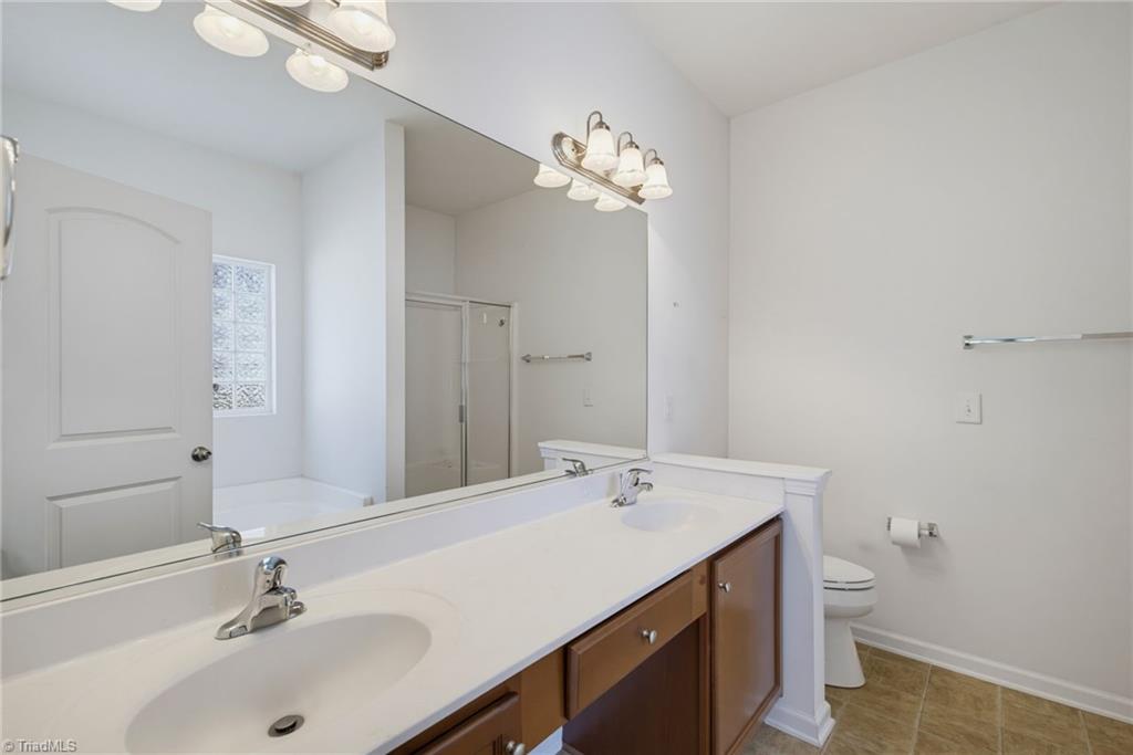 268 Water Lily Circle Property Photo 17