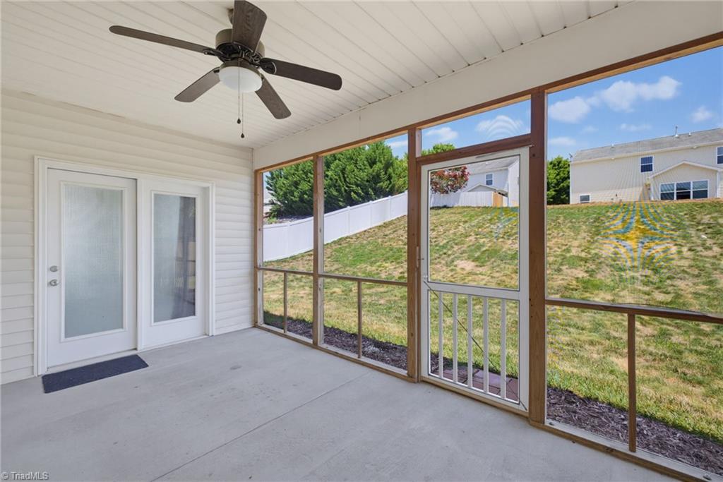 268 Water Lily Circle Property Photo 24