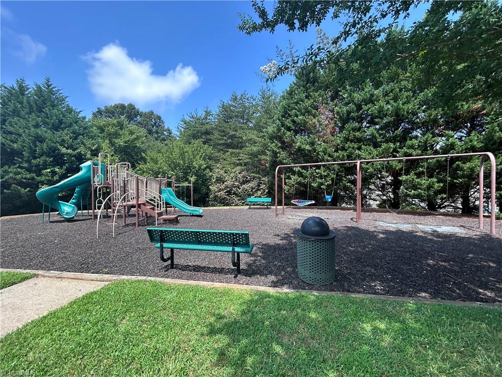 268 Water Lily Circle Property Photo 33