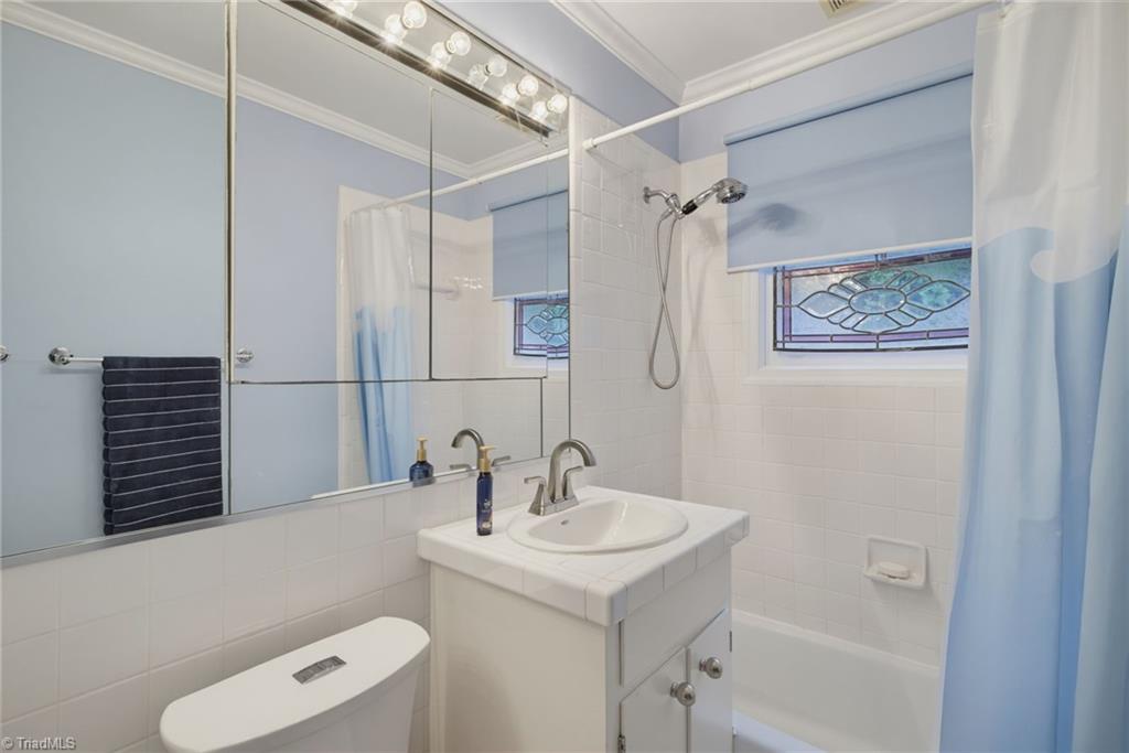 123 Beverly Place Property Photo 28