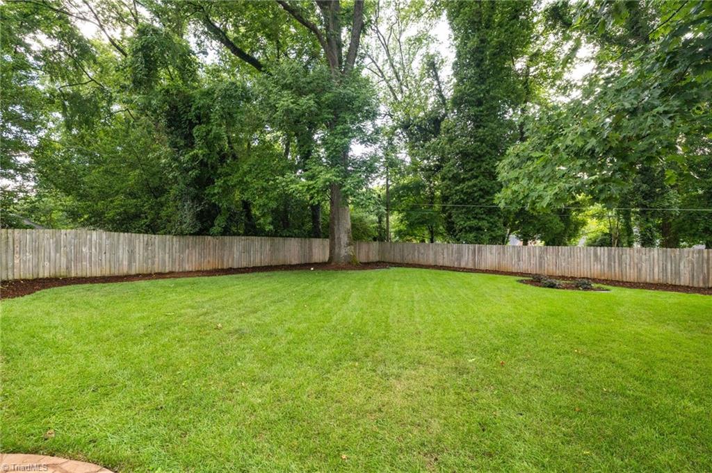 123 Beverly Place Property Photo 44