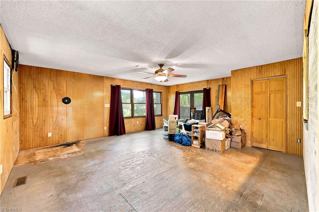 5009 Mill Creek Road Property Photo 9