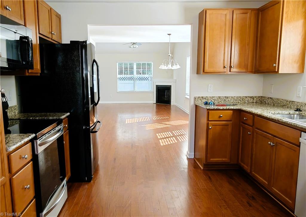 109 Tilleys Grove Drive Property Photo 7