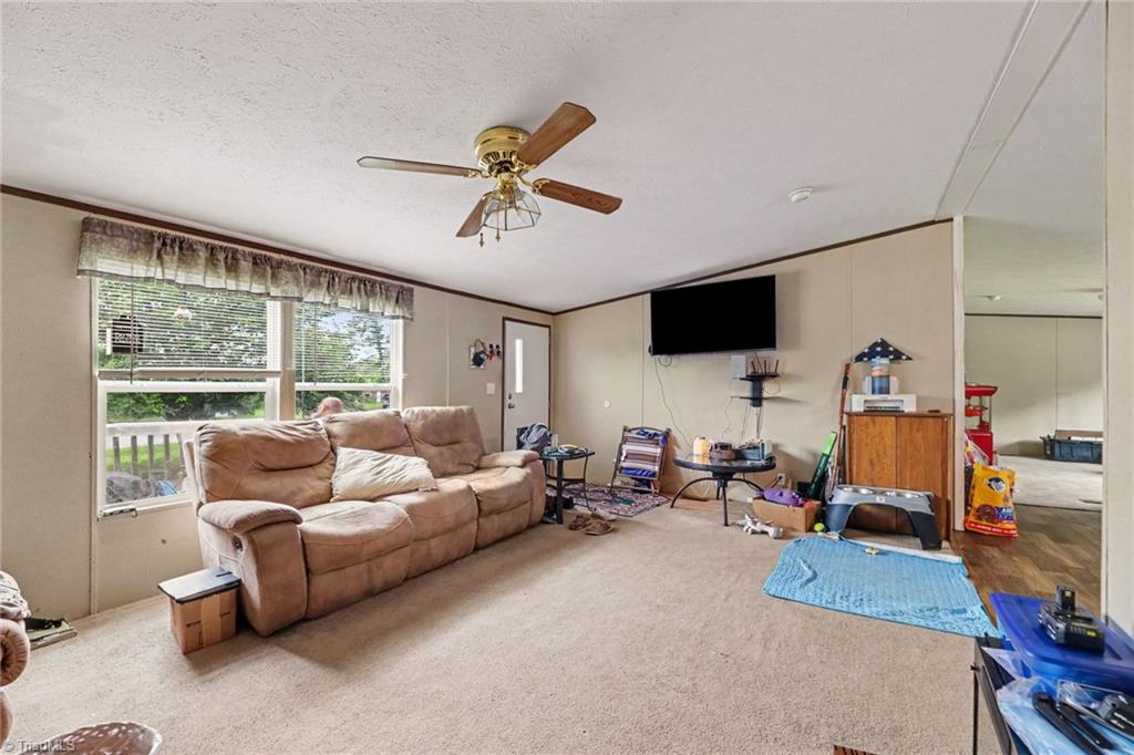 1679 Flat Shoals Road Property Photo 5