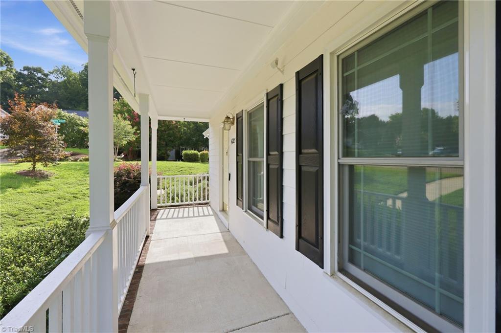 4205 Winding Oak Way Property Photo 5