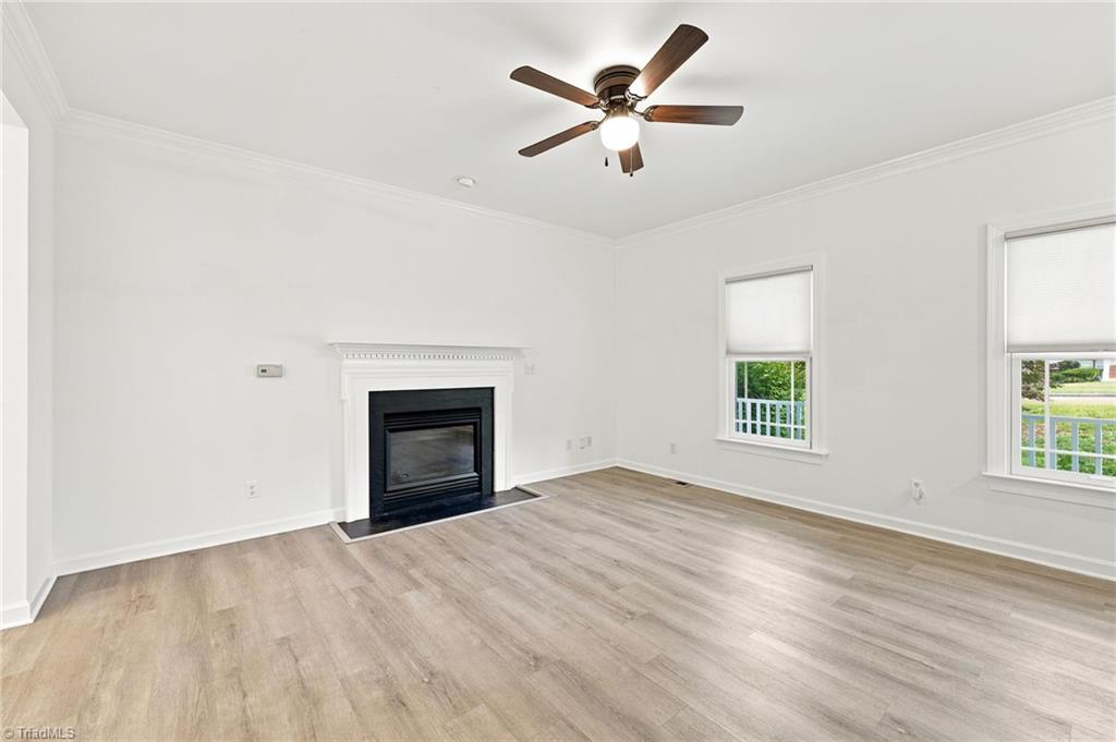 4205 Winding Oak Way Property Photo 8