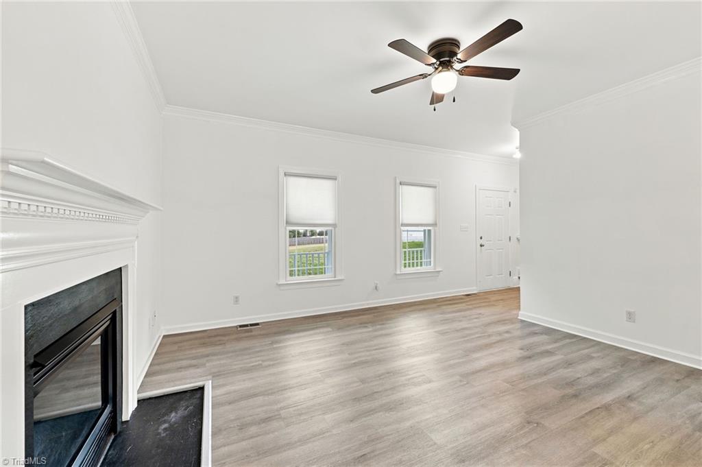 4205 Winding Oak Way Property Photo 9