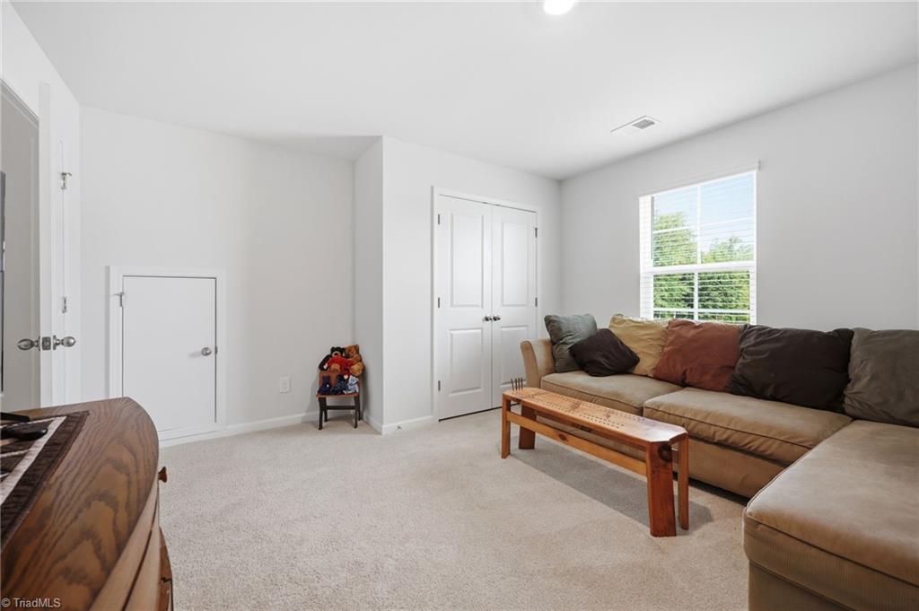 342 Willowbrooke Way Property Photo 34