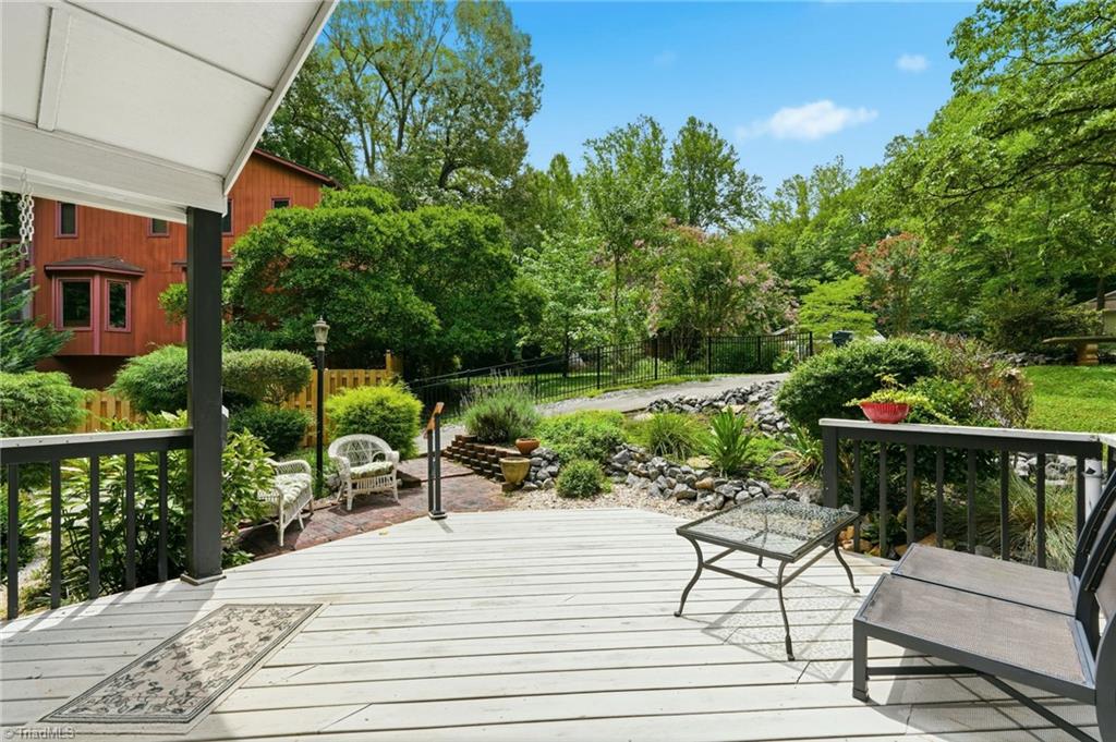 15 Windcrush Court Property Photo 4
