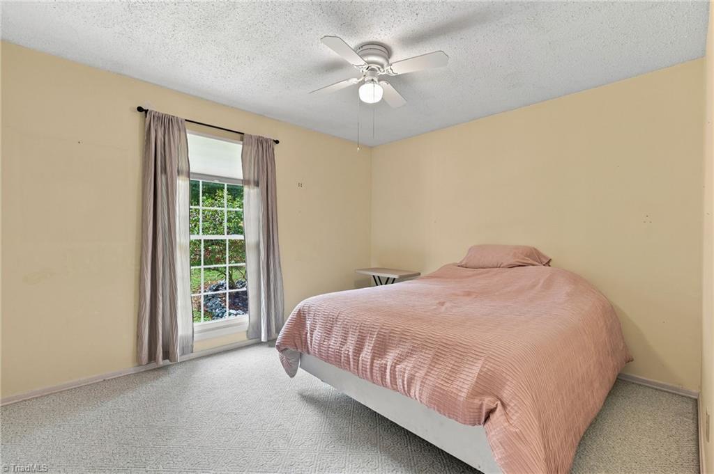 15 Windcrush Court Property Photo 17