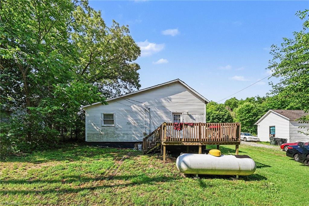 1109 N Park Avenue Property Photo 5